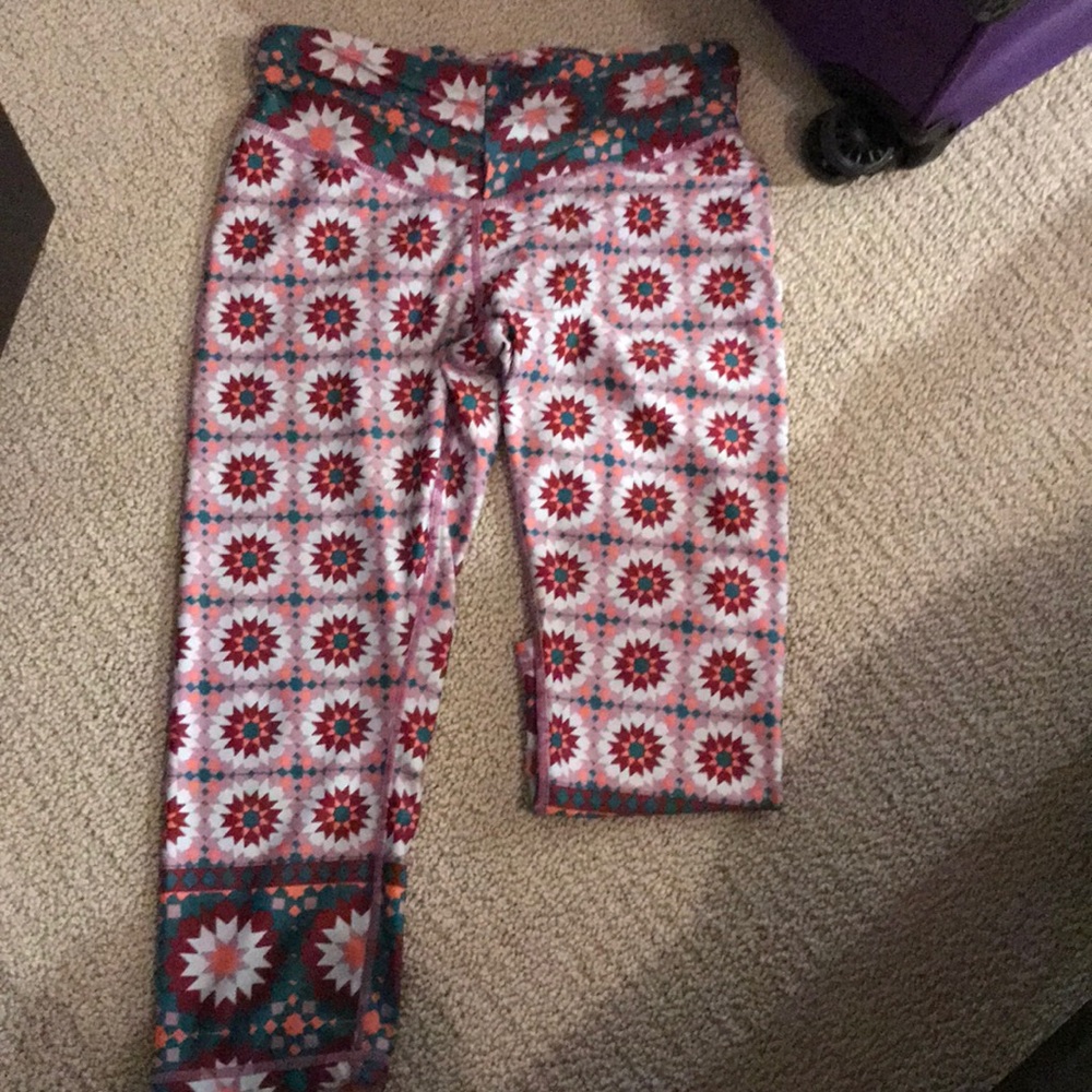 Capri workout pants